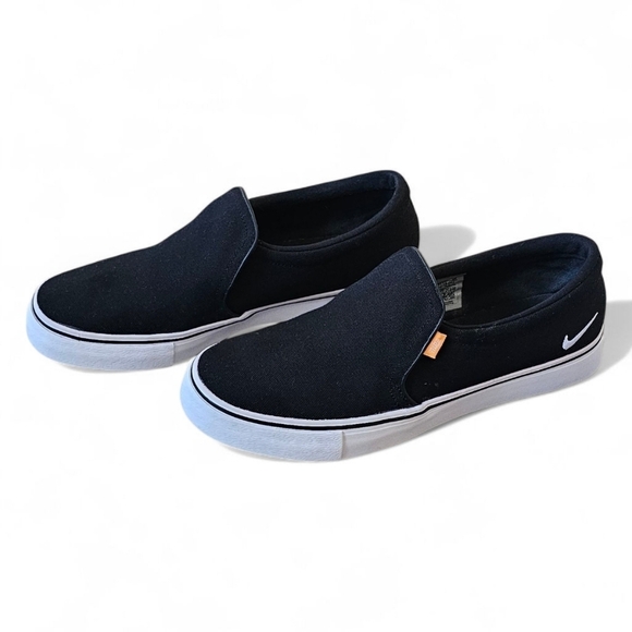 Nike Check Solarsoft Slip-On Sneakers – Black Canvas – Women\'s Size 8.5